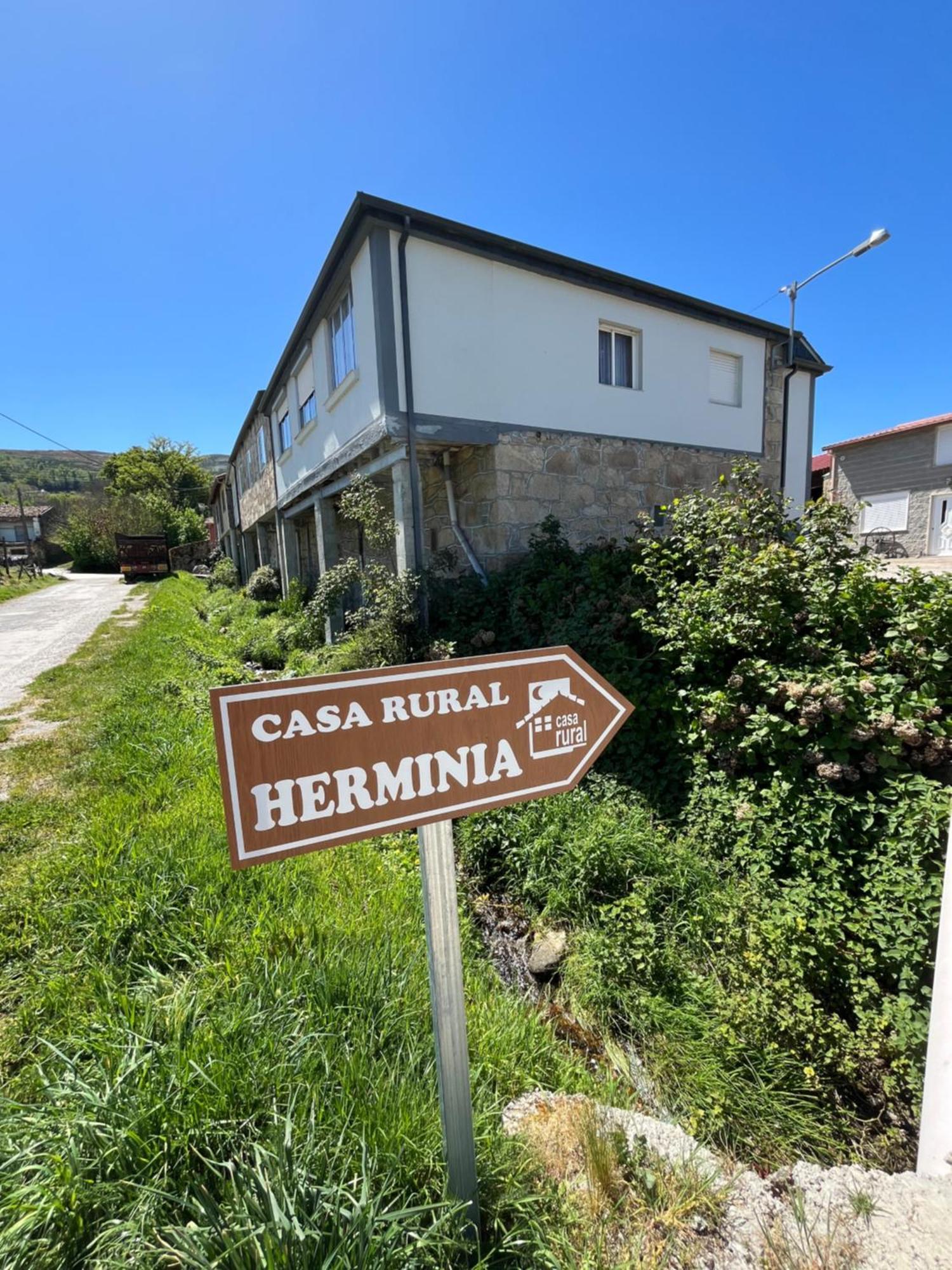 Casa Rural Herminia โอว์เรนเซ ภายนอก รูปภาพ